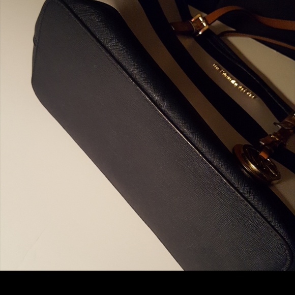 MICHAEL KORS NAVY AND WHITE SET - Picture 3 of 6